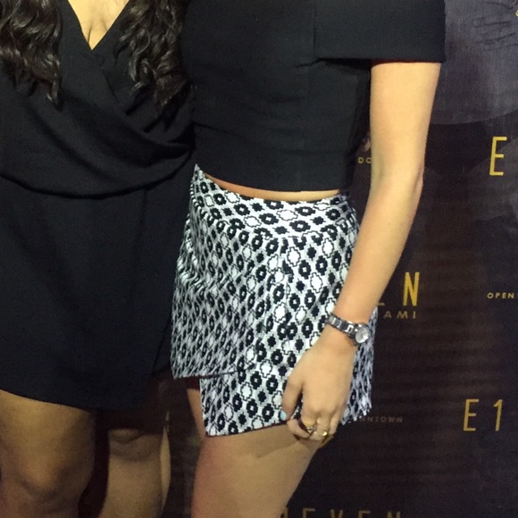 Design Lab Print Skort - Picture 8 of 8